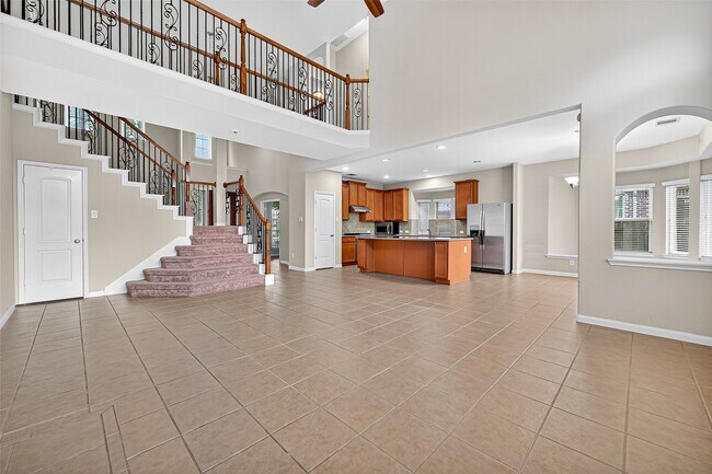 Building Photo - 11002 Kirker Ln