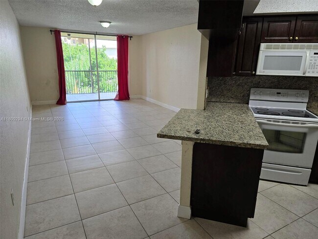 Building Photo - 8255 Lake Dr