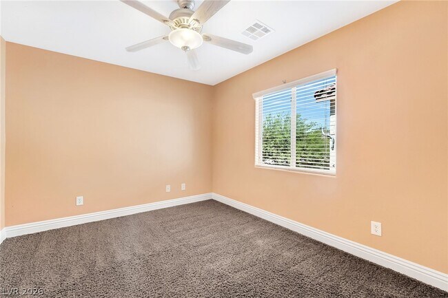 Building Photo - 9151 Sunken Meadow Ave