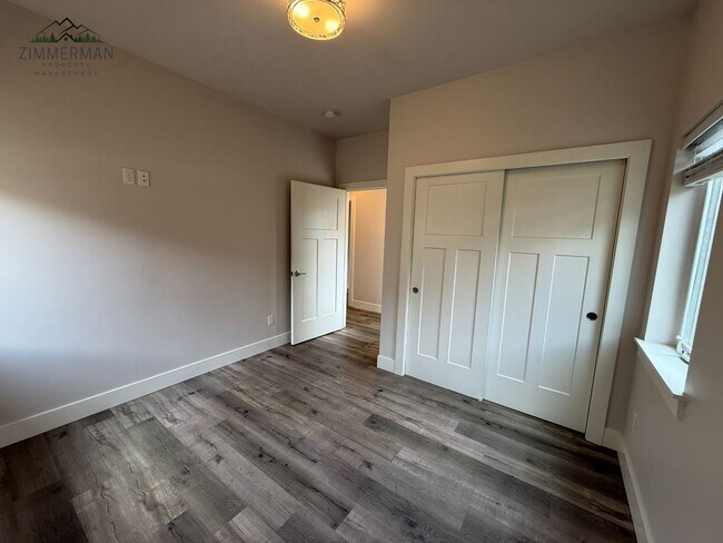 Building Photo - Beautiful 3 bed Home in Lowell