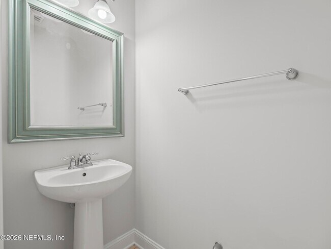 Building Photo - 4472 Congressional Dr