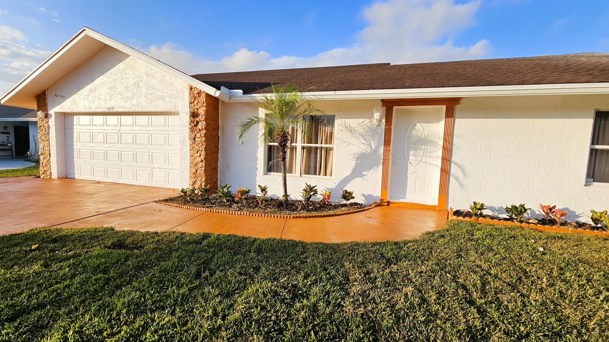 Entrance - 6070 Serene Run