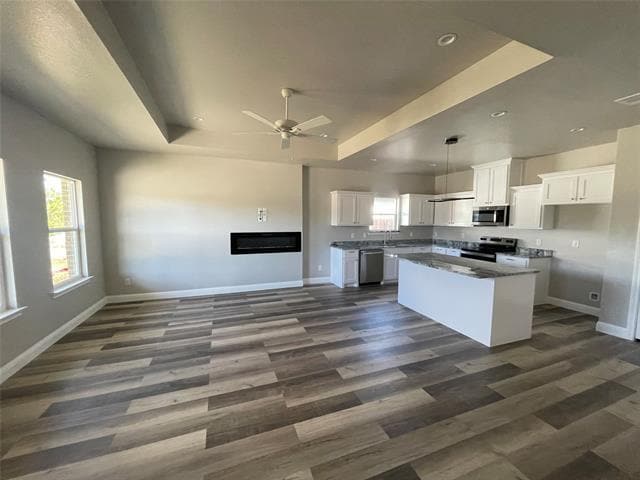 Building Photo - 813 Sayle St