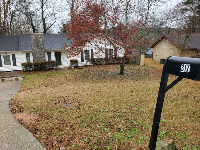 Building Photo - 317 Peachtree Dr