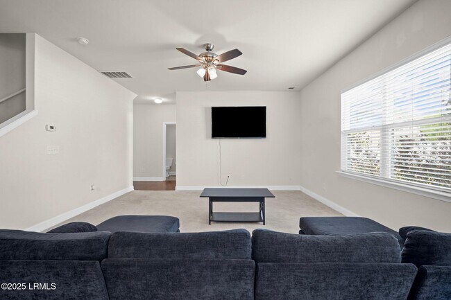Building Photo - 13 Brasstown Way
