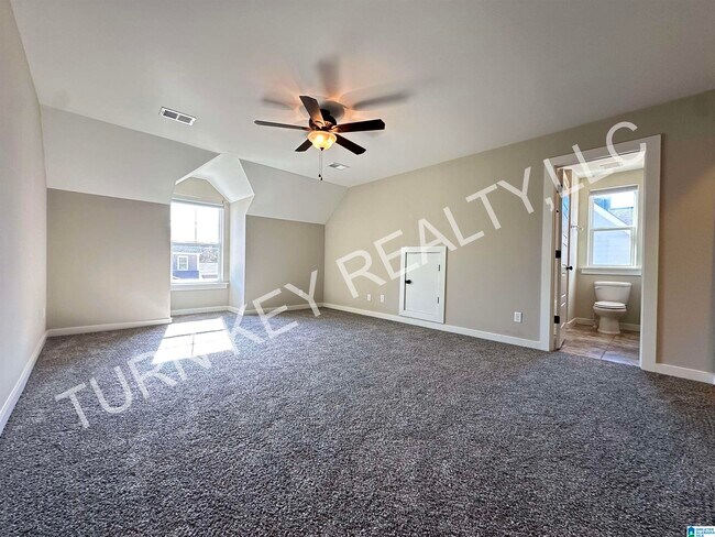 Building Photo - 120 Lakeridge Dr