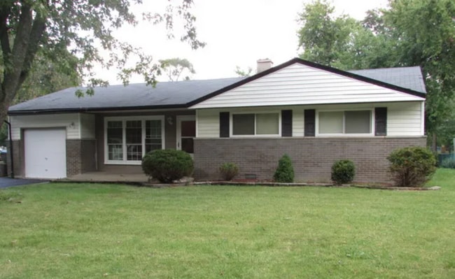Building Photo - 16605 Spaulding Ave