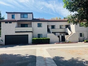 Building Photo - Luxury Living Awaits: Stunning Remodeled C...