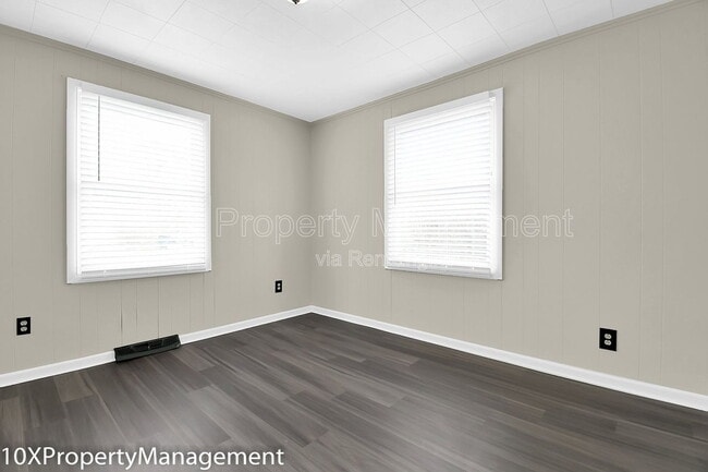 Building Photo - 849 Ruby Ave