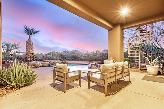 Building Photo - 10837 E Running Deer Trail