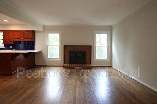 Building Photo - 6028 1st St N