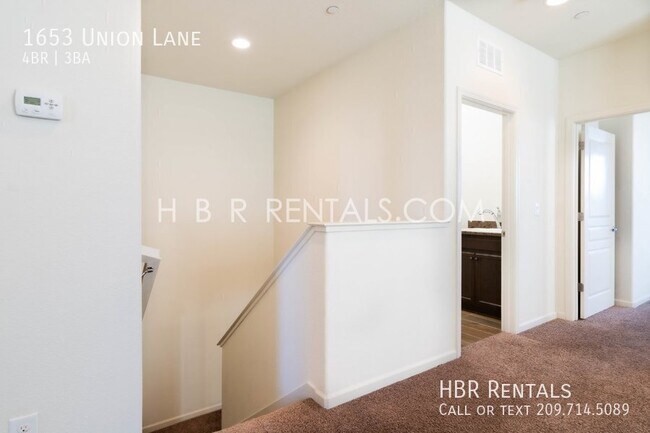 Building Photo - 1653 Union Ln