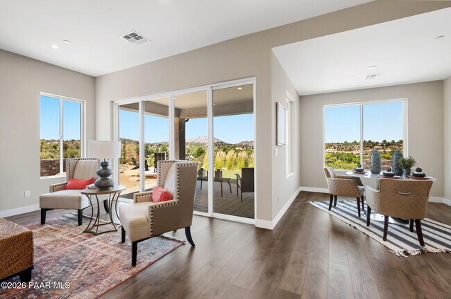 Building Photo - 1332 Rockwood Dr