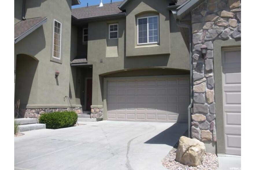 Building Photo - 645 Wyngate Pointe Ln