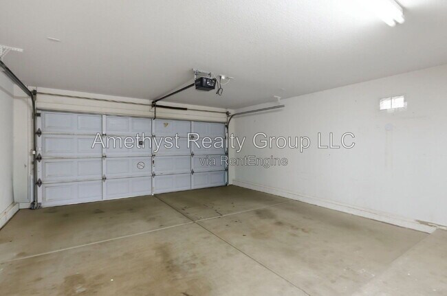 Building Photo - 6691 S 4 Peaks Pl