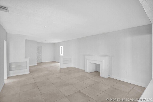 Building Photo - 8240 NW 1st Pl