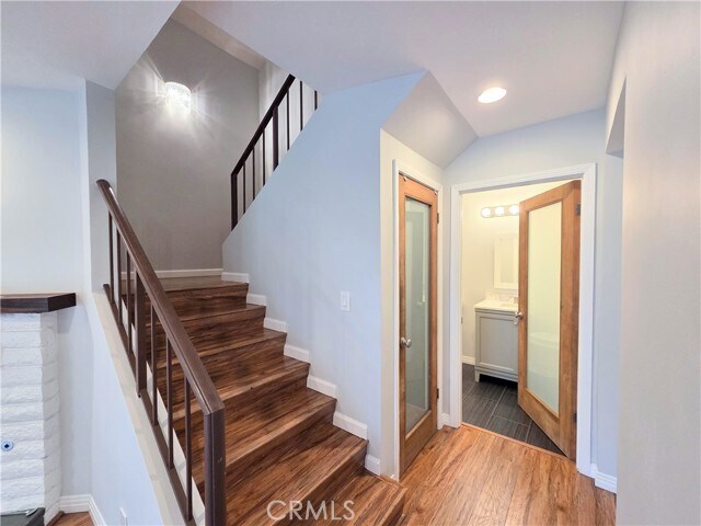 Building Photo - 3701 Country Club Dr