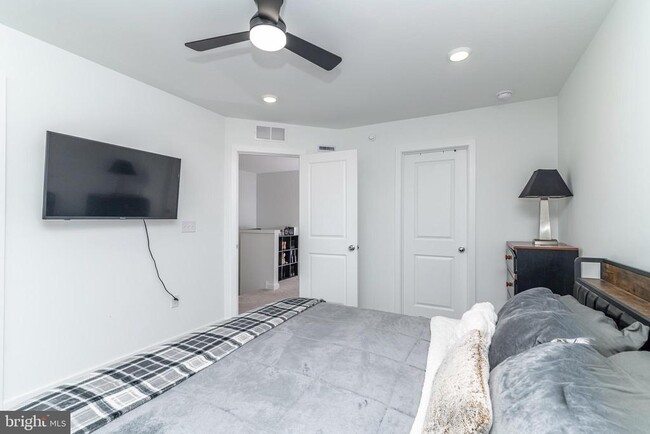 Building Photo - 41 Barnes Wy