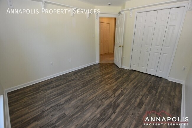 Building Photo - 8725 Spring Brook Way