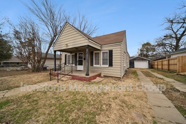 Building Photo - 2119 W 40th St