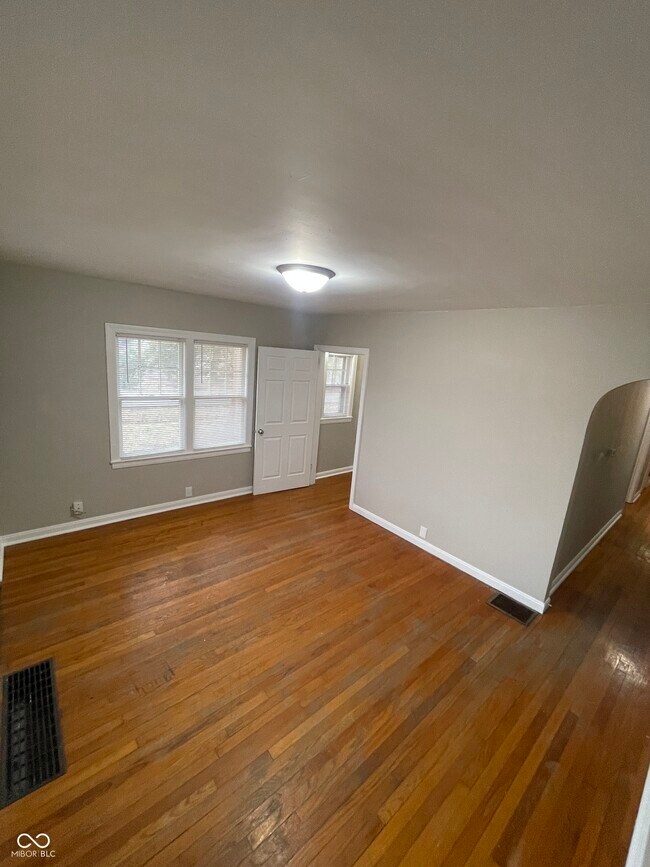 Building Photo - 8763 E 46th St