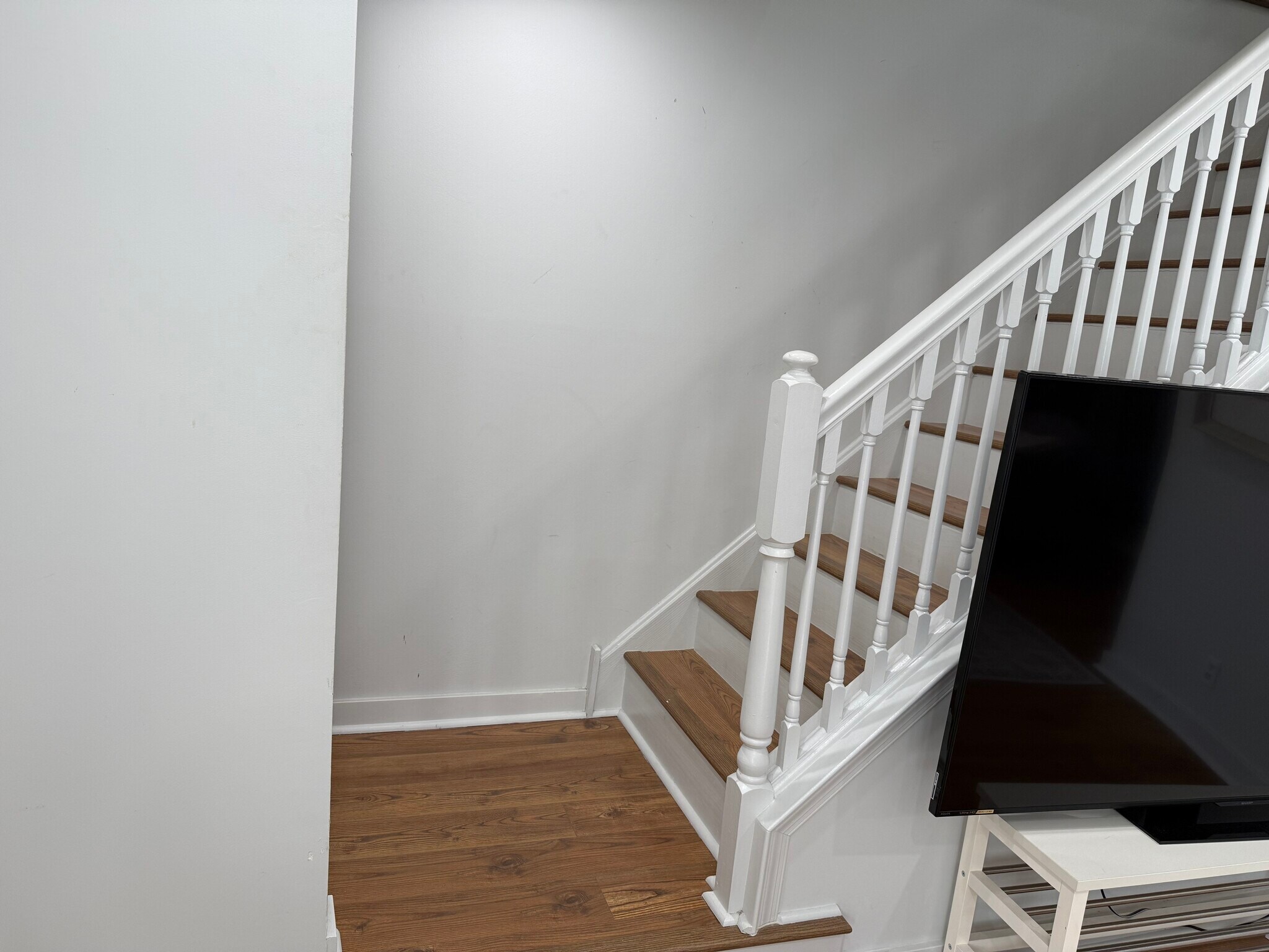 Building Photo - 7925 Ridge Ave