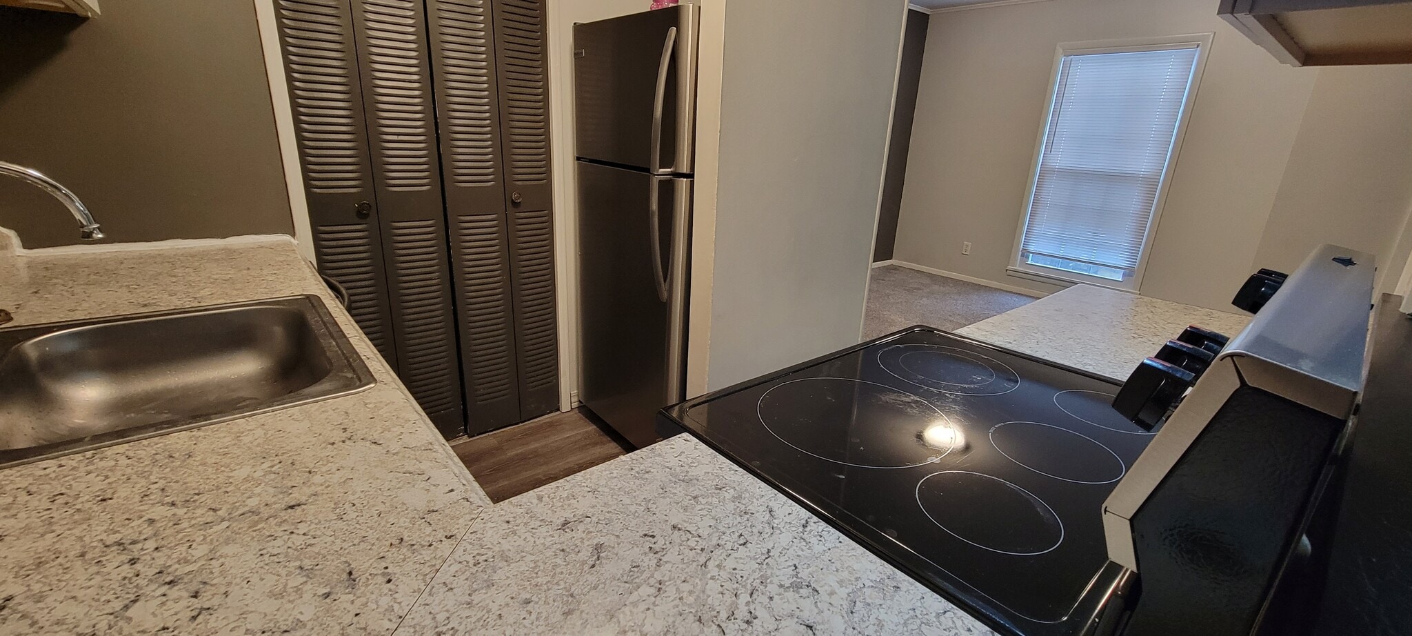 Building Photo - 8914 Trotter Lane # A