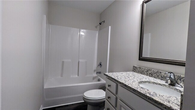 Building Photo - 249 Carvel Trl