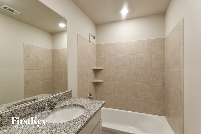 Building Photo - 6620 Hatchery Way