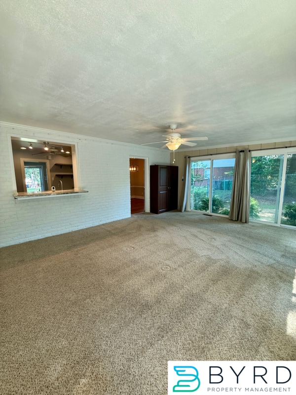 Building Photo - 9007 Michaux Ln