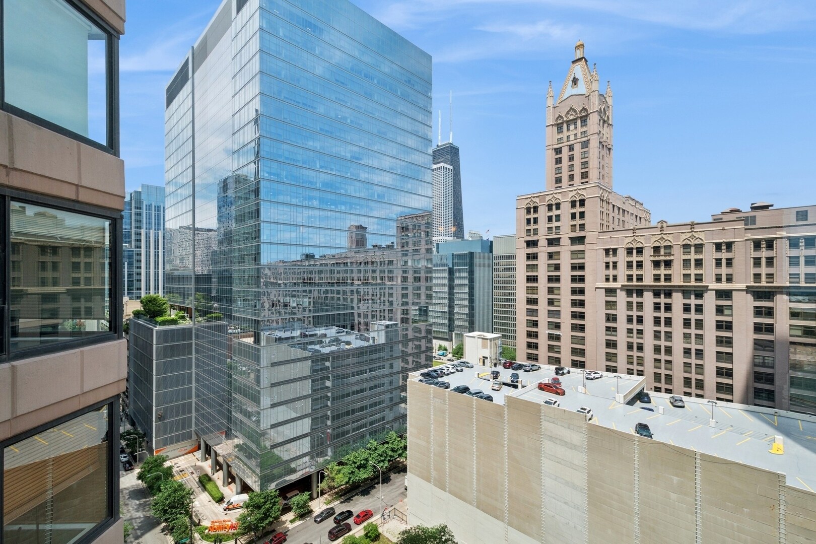 Building Photo - 401 E Ontario St