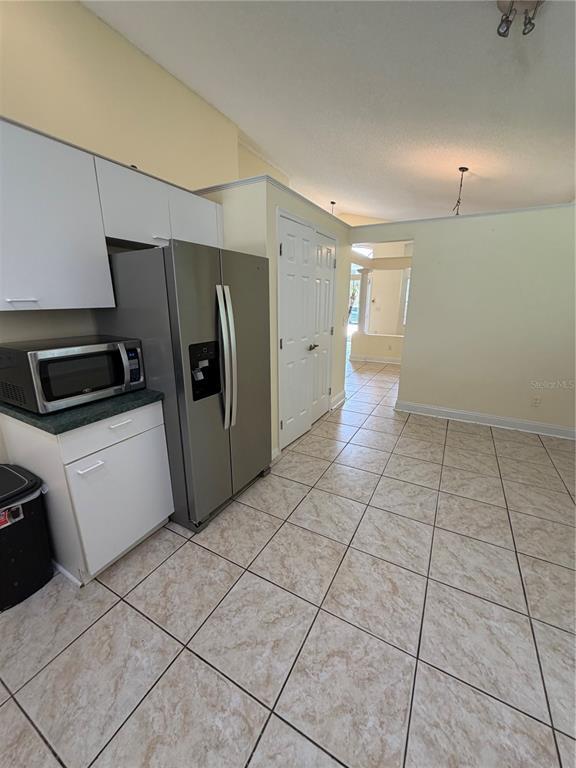 Building Photo - 362 Lexingdale Dr