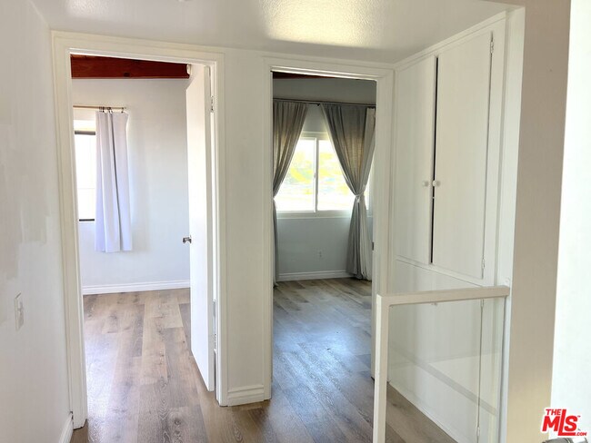 Building Photo - 6232 Tapia Dr