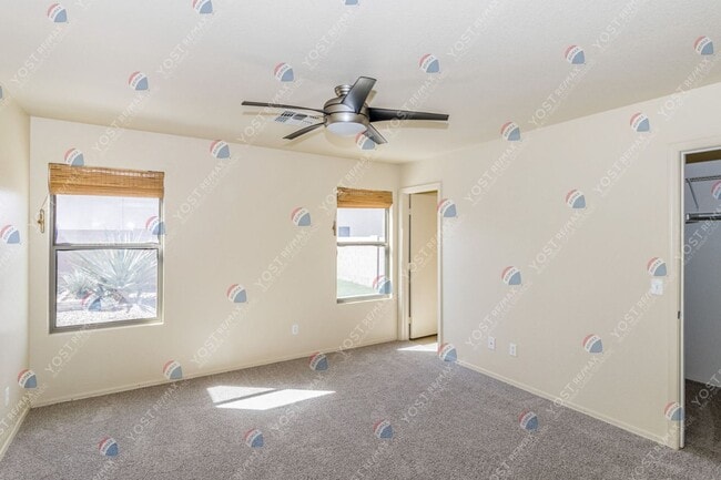 Building Photo - Beautiful home in SK Ranch!