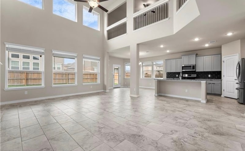 Building Photo - 6206 Cordillera Dr