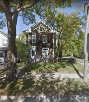 Building Photo - 1309 7th St SE