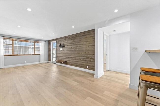 Building Photo - 4500 N Flagler Dr