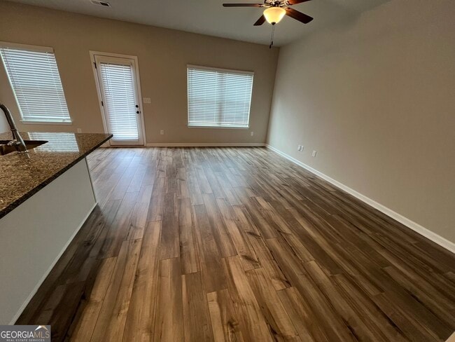 Building Photo - 130 Skipjack Ct