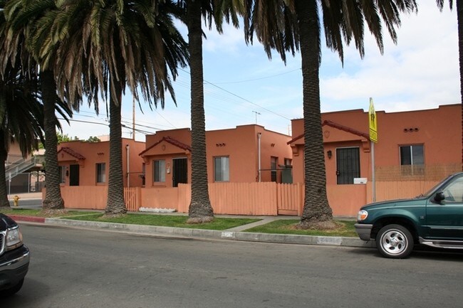 Primary Photo - 1134 Blinn Ave