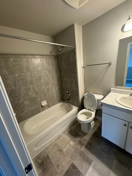 Upstairs Bathroom - 5245 Painted Sky Vw
