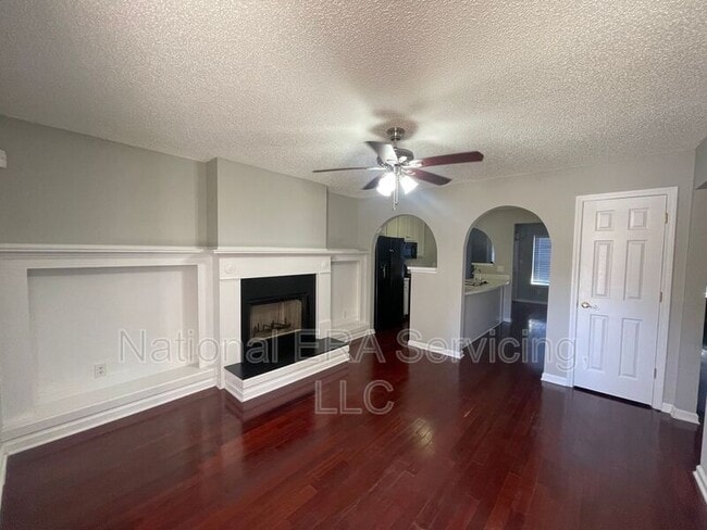 Building Photo - 703 Addy Cove