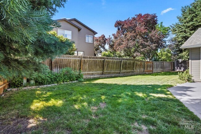 Building Photo - 11909 W Patrina Dr