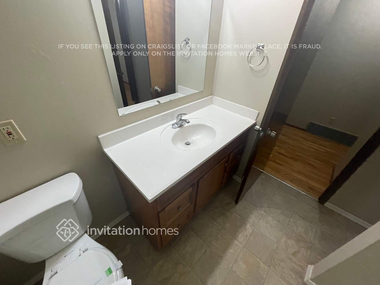 Building Photo - 11002 Dean Ct SW