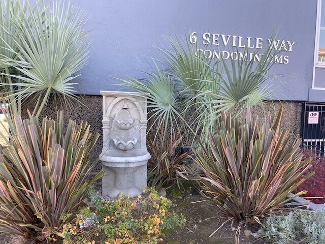 Steps to Downtown San Mateo - 6 Seville Way