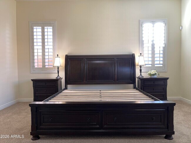 Building Photo - 2208 E Indian Wells Dr