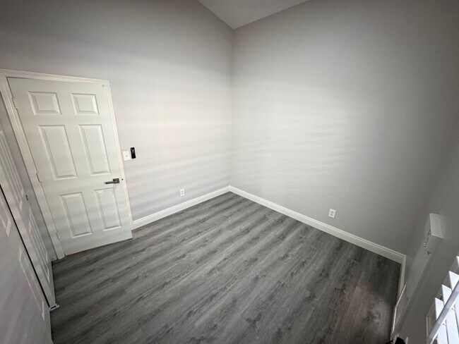 Building Photo - Fully Remodeled 3-Bedroom Home in 89144