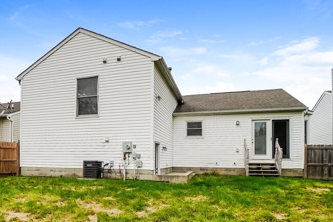 Building Photo - 4581 Dungannon Dr