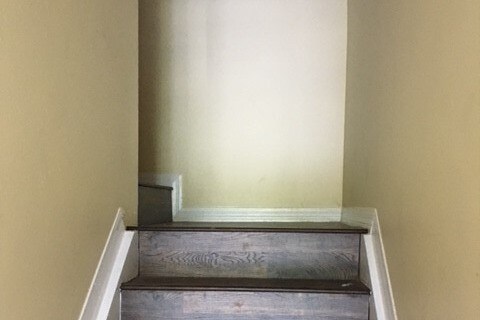 Stairs to bedroom - 12154 Saint Andrews Pl