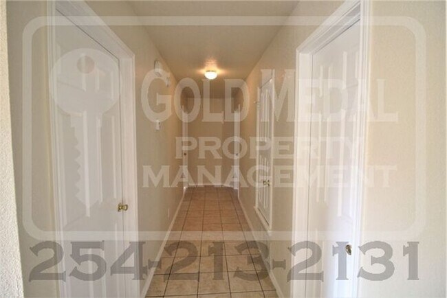 Building Photo - 4109 Elms Run Cir