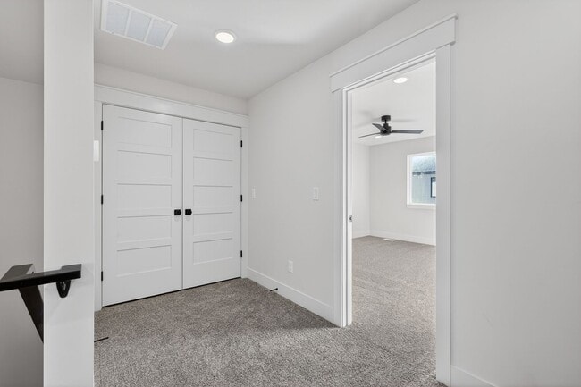 Building Photo - BRAND NEW 3 BED 2.5 BATH TOWNHOMES WITH 2 CAR GARAGE